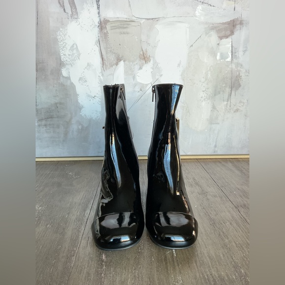 Jeffrey Campbell | Academe
Boot size 6 - Picture 4 of 6